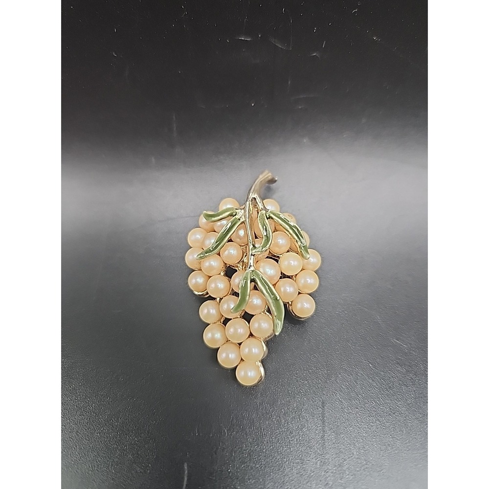 Vintage Faux Pearl & Enamel Grape Cluster Brooch 2" X 1.25"
